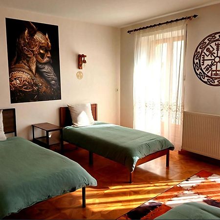 Le Relais Patrimoine Bed & Breakfast Couiza Екстериор снимка